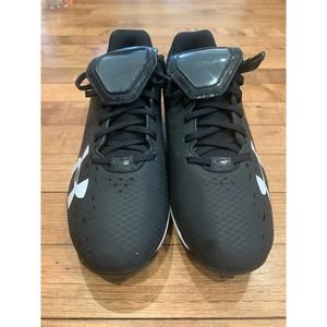 USED ONCE x Size 6Y x Size x Under Armour x Baseball Cleats